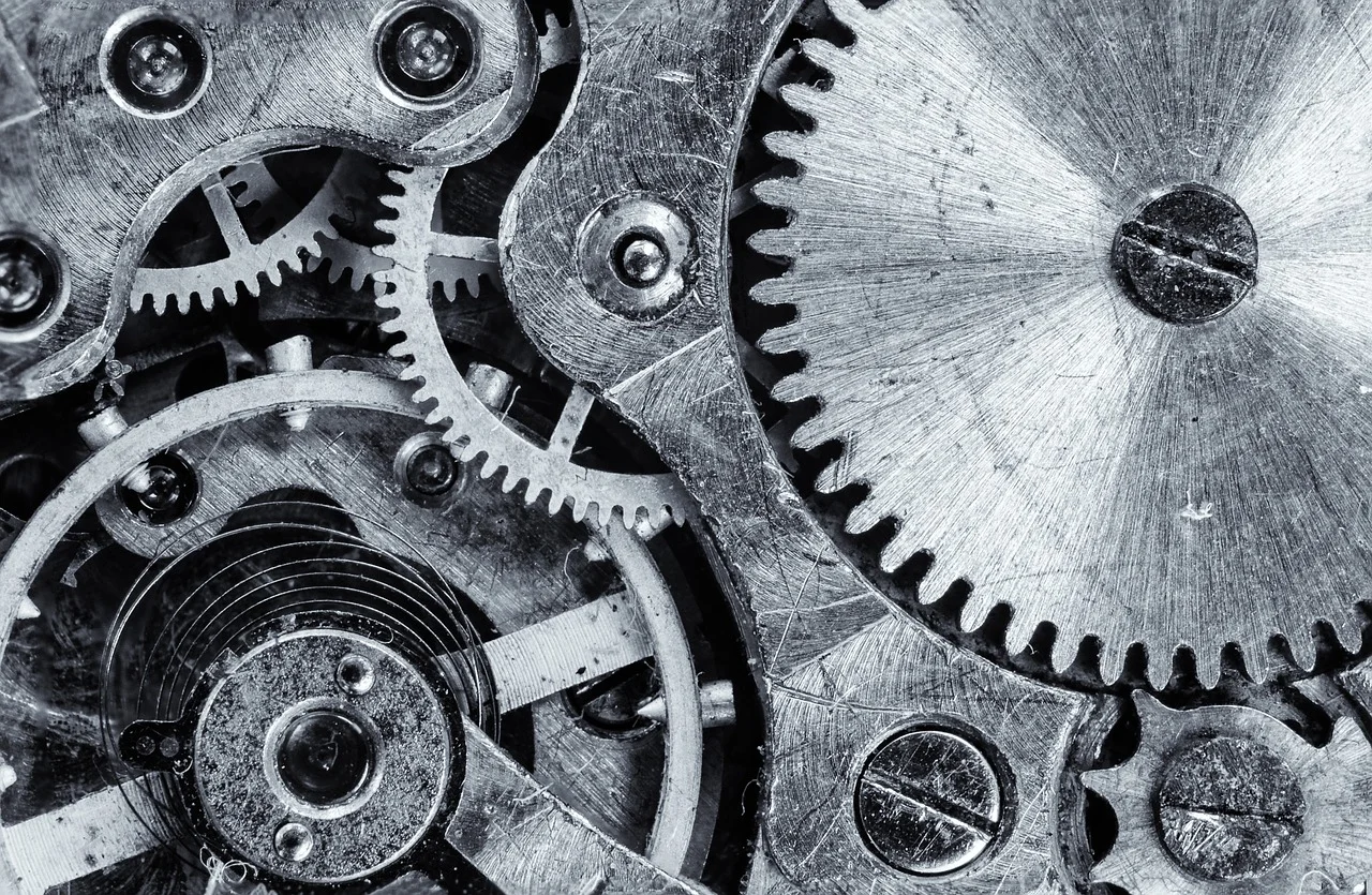 Engrenages, cames et ressorts : la mécanique des premières machines à rouleaux